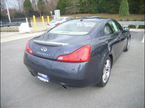 Infiniti G37 2008 photo 4