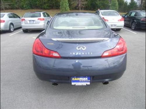 Infiniti G37 2008 photo 5