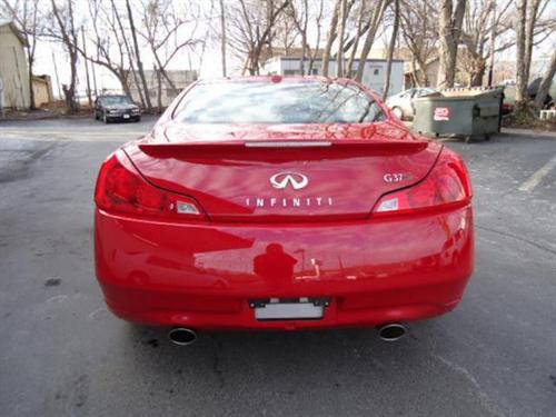 Infiniti G37 2008 photo 4
