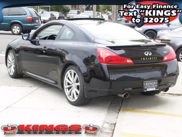 Infiniti G37 2008 photo 2