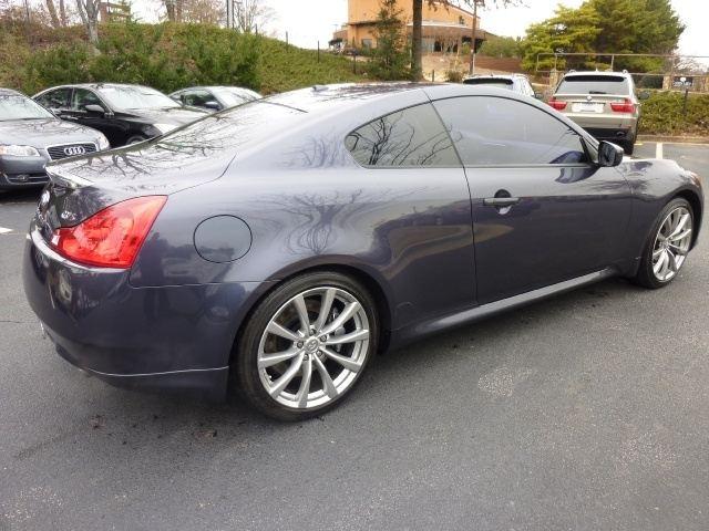 Infiniti G37 2008 photo 3