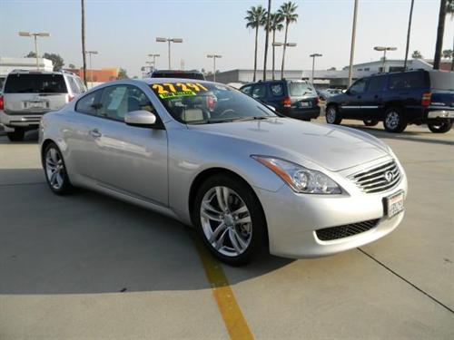 Infiniti G37 2008 photo 1