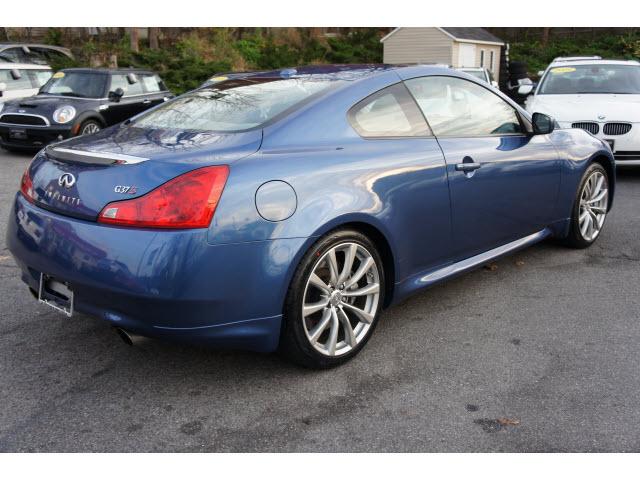 Infiniti G37 2008 photo 1