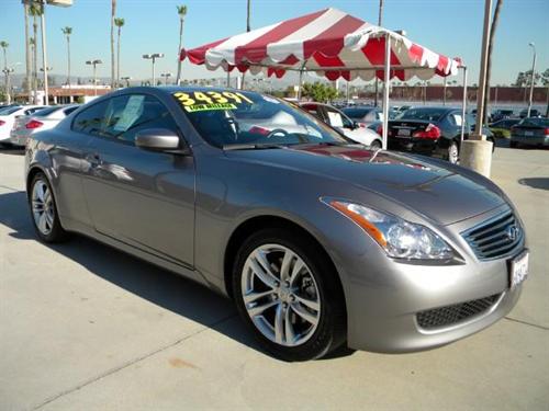 Infiniti G37 2009 photo 1