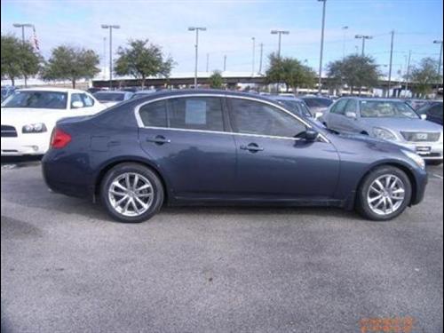 Infiniti G37 2009 photo 2