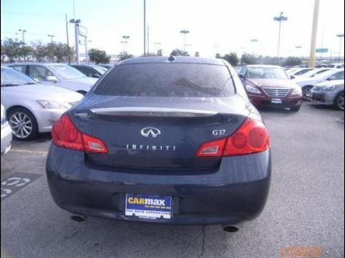 Infiniti G37 2009 photo 4