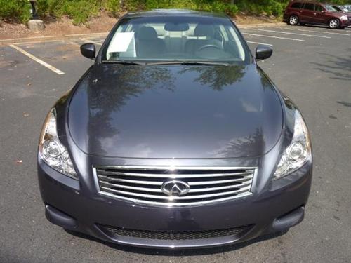 Infiniti G37 2009 photo 1