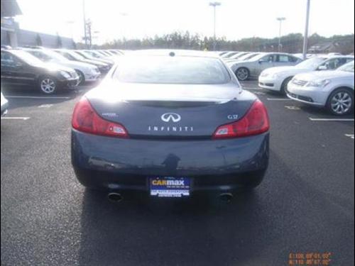 Infiniti G37 2009 photo 5