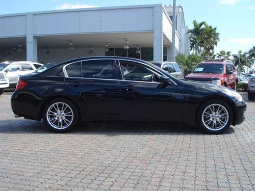 Infiniti G37 2009 photo 1