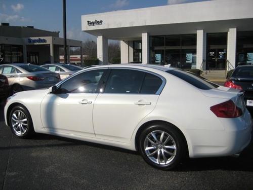 Infiniti G37 2009 photo 2
