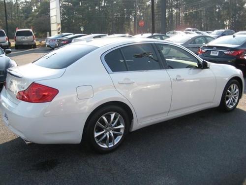 Infiniti G37 2009 photo 4