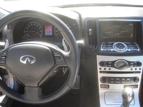Infiniti G37 2009 photo 3