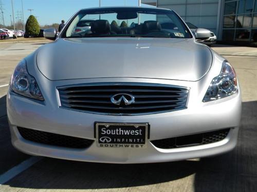 Infiniti G37 2009 photo 1