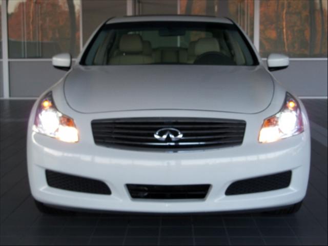 Infiniti G37 2009 photo 1