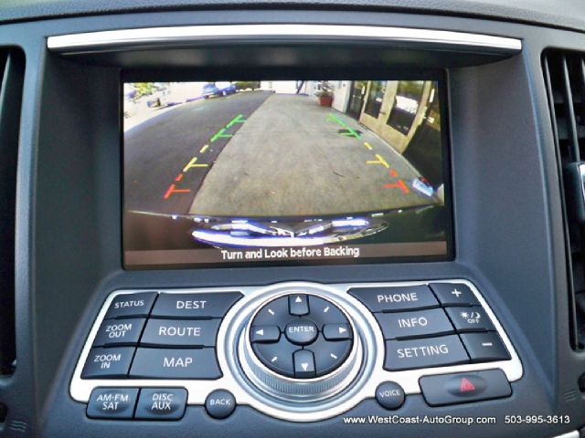 Infiniti G37 2009 photo 10