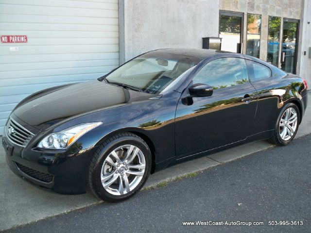 Infiniti G37 2009 photo 21