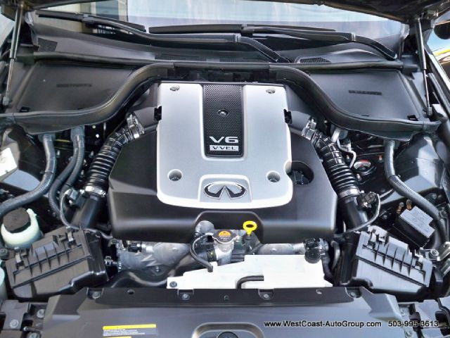 Infiniti G37 2009 photo 23