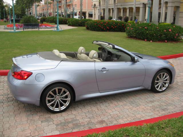 Infiniti G37 9-3 4Dr Convertible