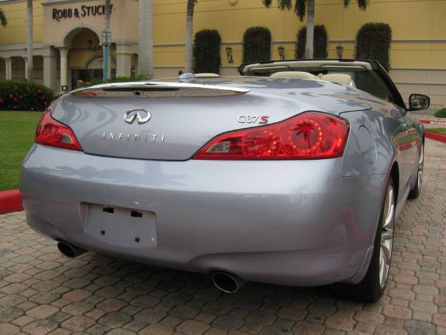 Infiniti G37 2009 photo 5