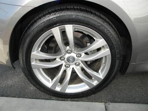 Infiniti G37 2009 photo 4