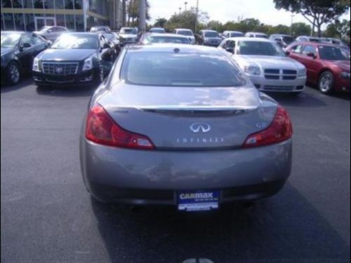Infiniti G37 2009 photo 5