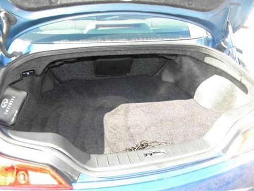Infiniti G37 2009 photo 3