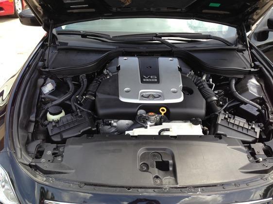 Infiniti G37 2009 photo 2