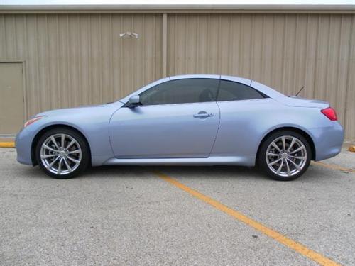 Infiniti G37 2009 photo 2
