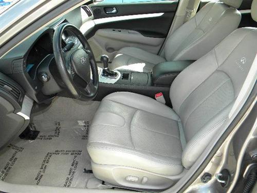 Infiniti G37 2009 photo 5
