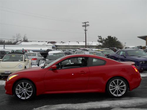 Infiniti G37 2009 photo 1