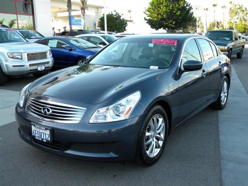 Infiniti G37 2009 photo 1