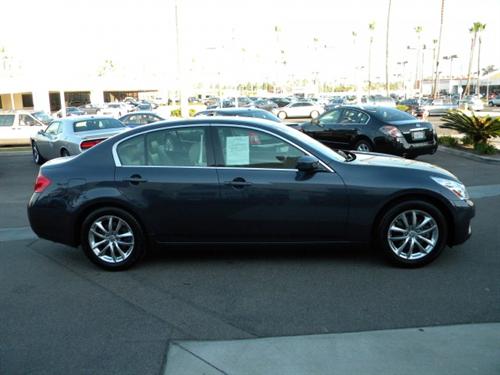 Infiniti G37 2009 photo 3