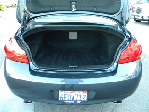 Infiniti G37 2009 photo 4