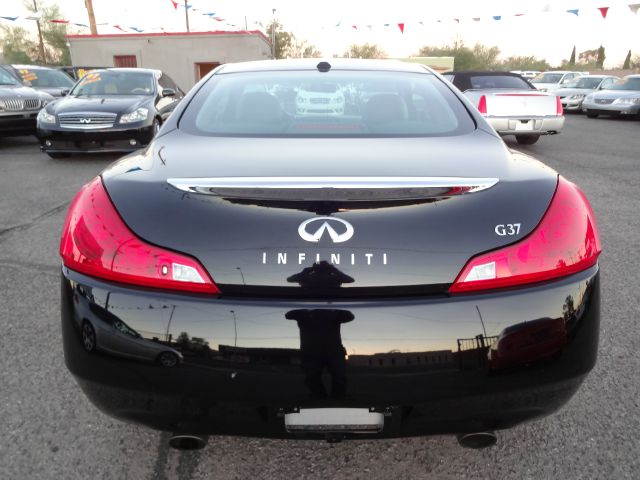 Infiniti G37 2006 Nissan SE Coupe