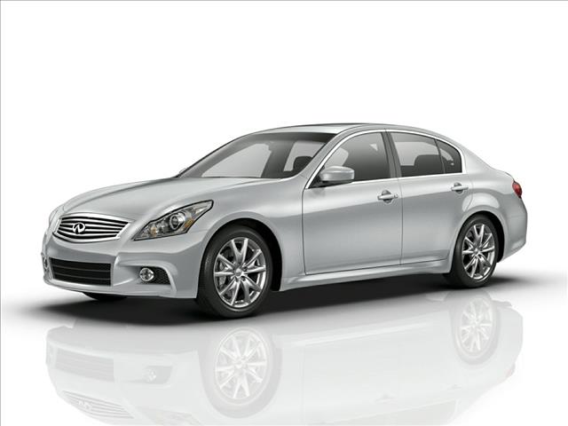 Infiniti G37 2011 photo 2