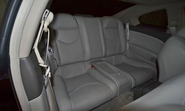 Infiniti G37 2011 photo 1