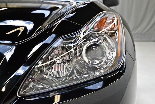 Infiniti G37 2011 photo 2