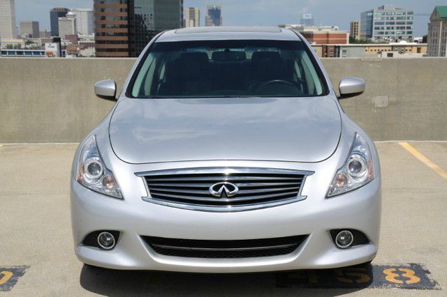 Infiniti G37 SLT MEGA CAB 4X4 Dually Sedan