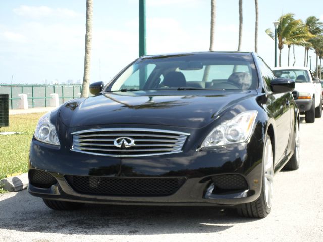 Infiniti G37 Coupe 2009 photo 4