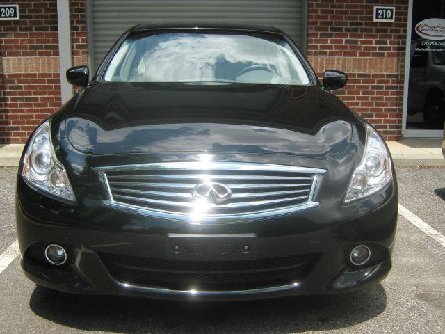 Infiniti G37 Sedan 2012 photo 3