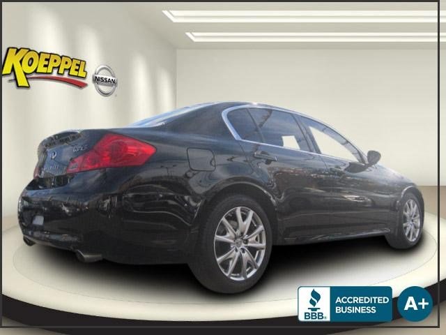 Infiniti G37x 2009 photo 3