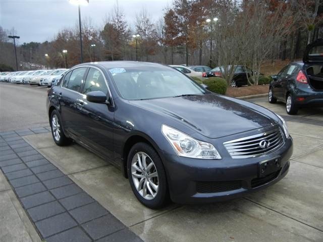 Infiniti G37x 2009 photo 4