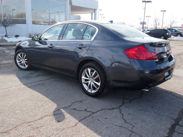 Infiniti G37x 2009 photo 3