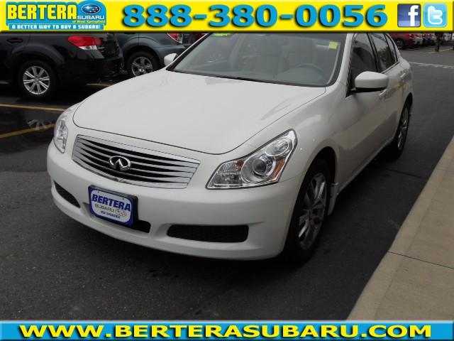 Infiniti G37x 2009 photo 5