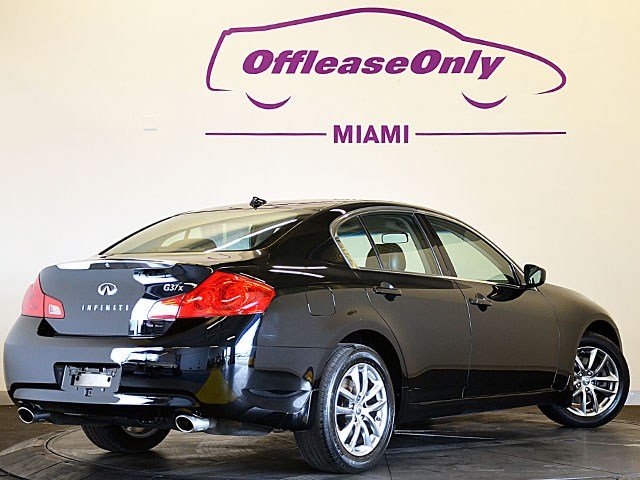 Infiniti G37x 2009 photo 3