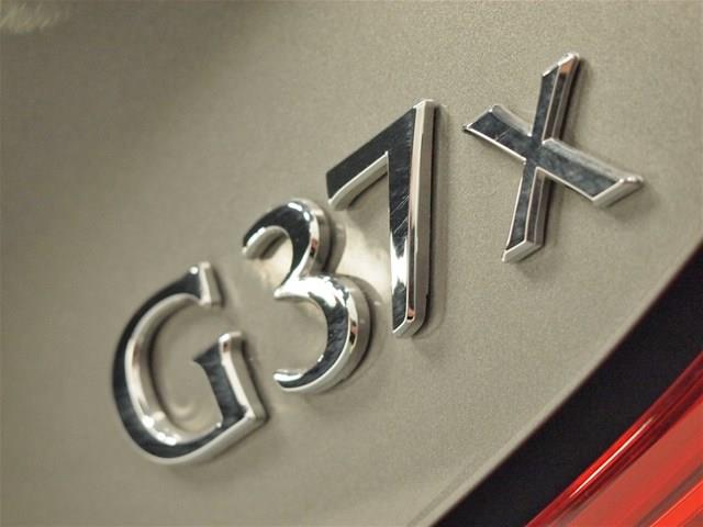 Infiniti G37x 2009 photo 3