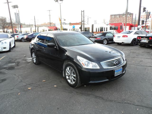 Infiniti G37x 2009 photo 1