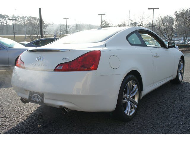 Infiniti G37x 2009 photo 5