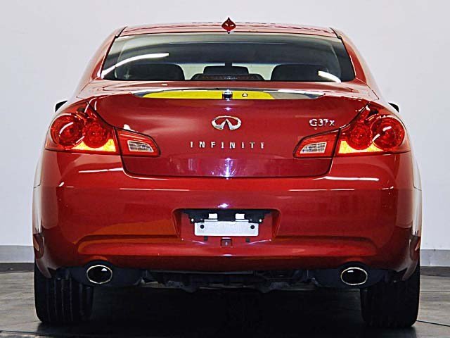 Infiniti G37x 2009 photo 4