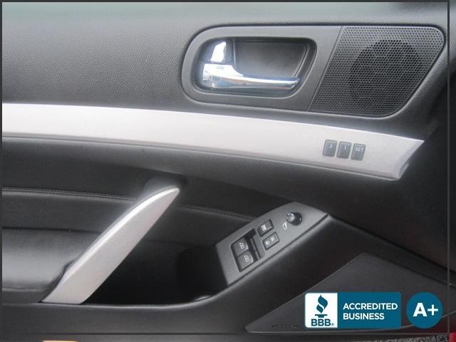 Infiniti G37x 2009 photo 5